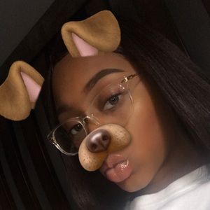 Meet your Posher, Jamilah